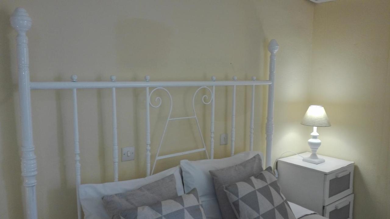 Pantheon Apartments コス・タウン エクステリア 写真